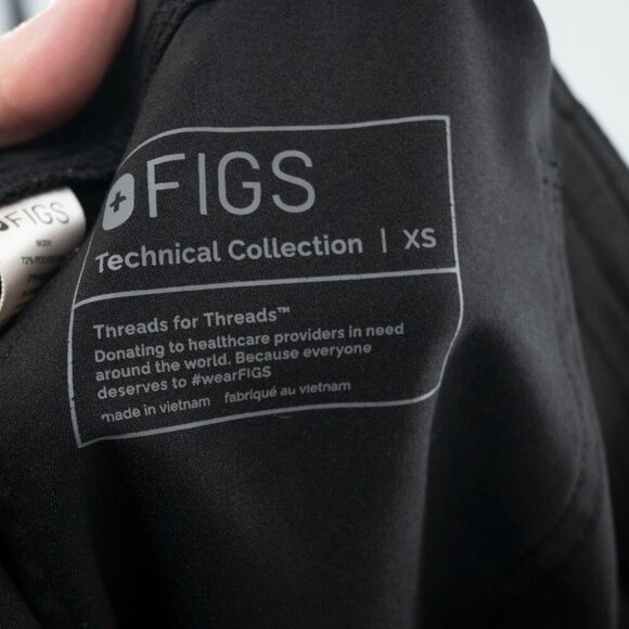 Figs Women's High Waisted Livingston Basic Scrub Pants Black | XS - Picture 7 of 8